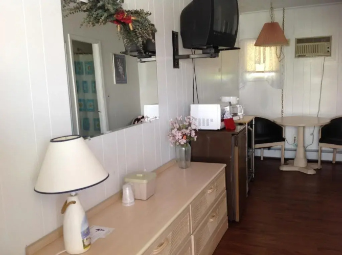 Starlite Motor Inn