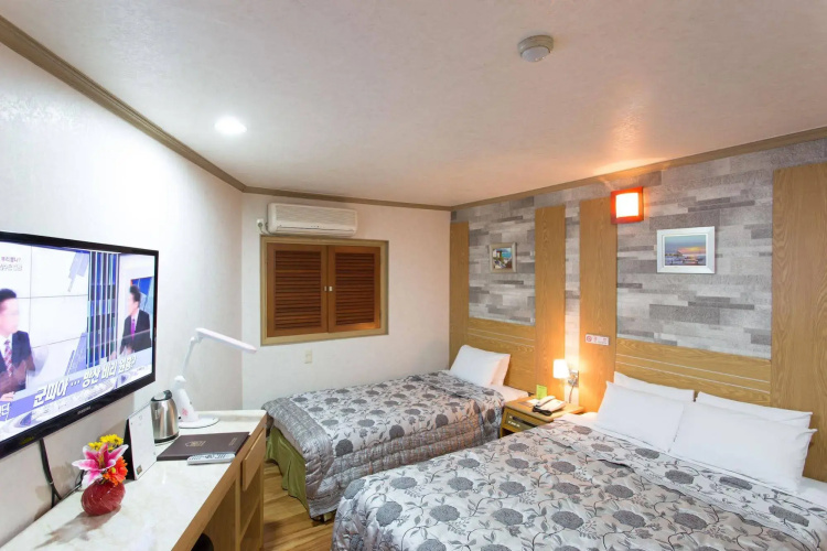 Kaya Latree Hotel