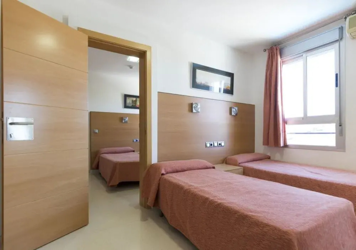 Albergue Inturjoven Constantina - Hostel