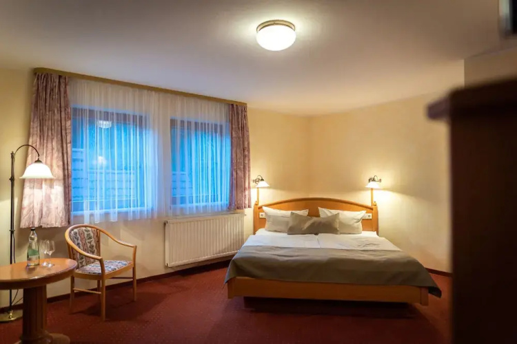 Hotel Amselgrundschlößchen, Bild 5