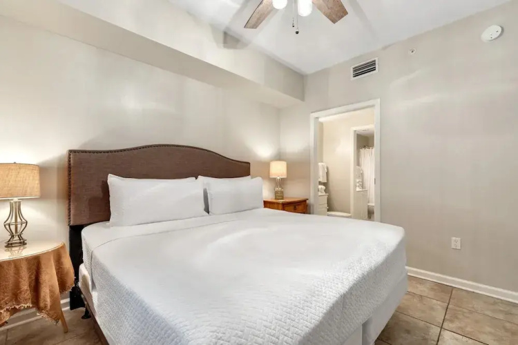 Windemere 904 with Pool Side Cabana