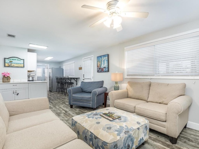 4 Bedrooms Cottage