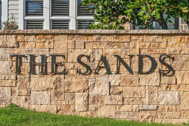 THE SANDS Gerroa 4pm check out Sundays