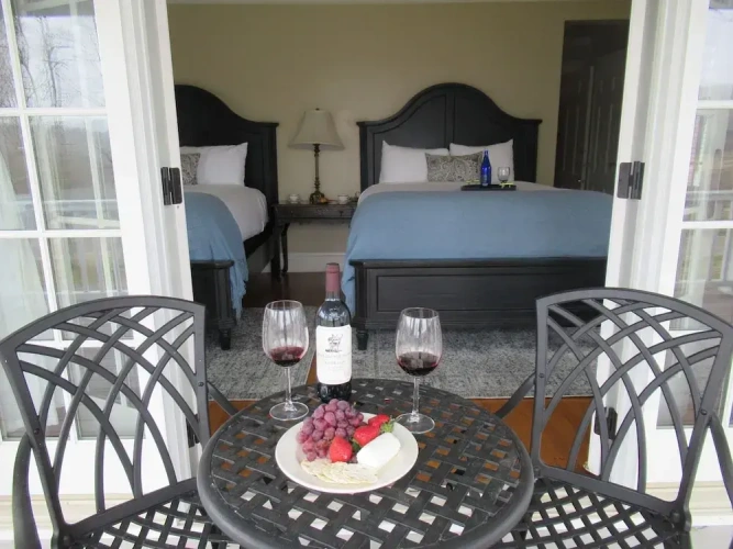 Deluxe Quadruple room with balcony and with mountain view