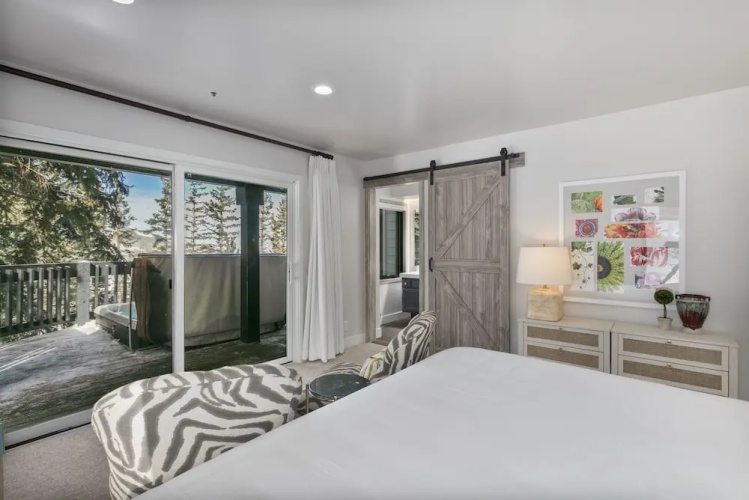 105 - Three Bedroom with Spa Ridgepoint 3 Condo