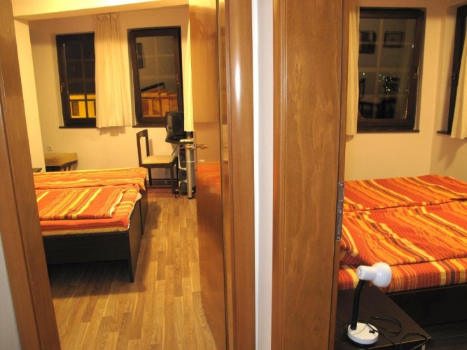 Standard Quadruple room with view
