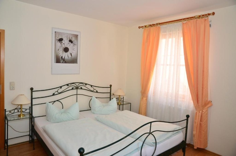 1 Bedroom Suite