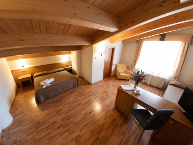 Deluxe Double room