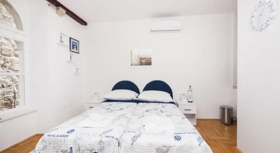 Rooms Marko Old Town