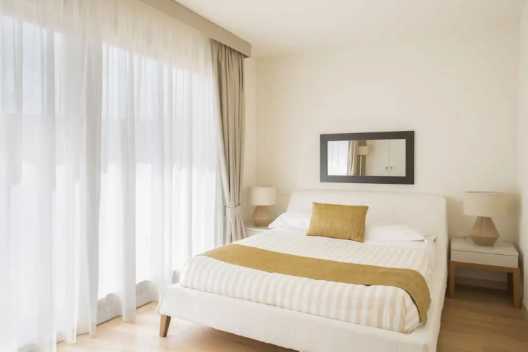 2 Bedrooms Club Suite with sea view