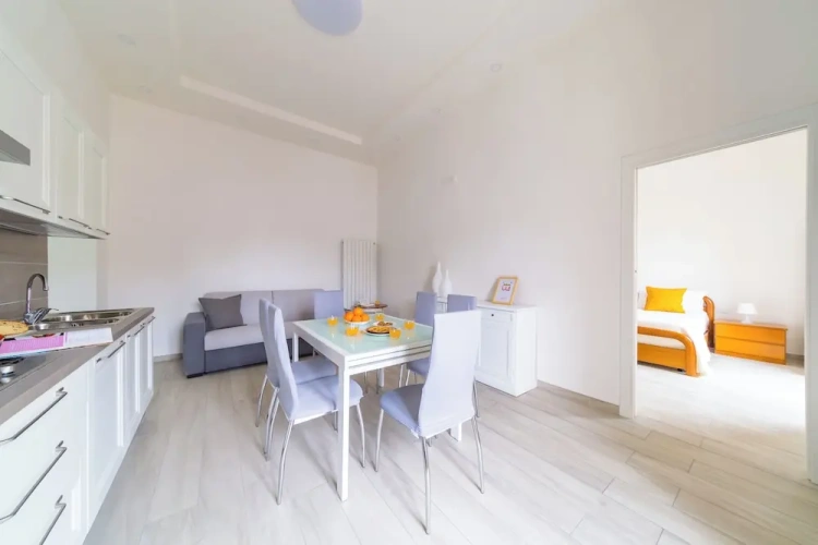 Apartment with balcony