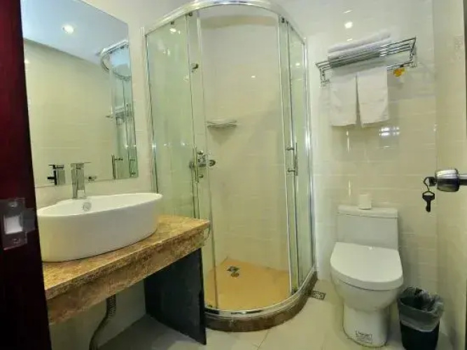Xinyue Business Hotel