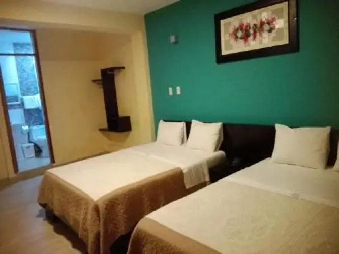 Hotel Vicente De La Vega