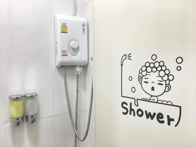 Bangkok W18 Hostel