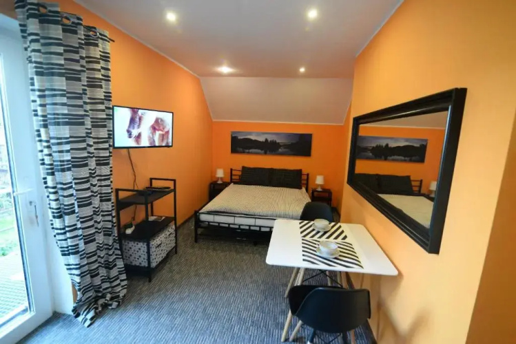 Apartment 5A