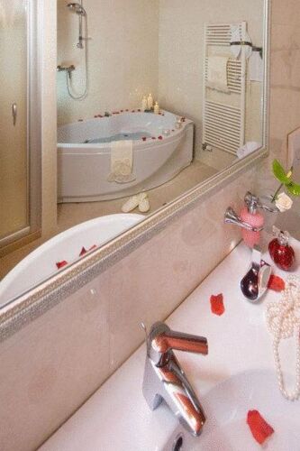 Baia del Mar Beach Boutique Hotel Over view