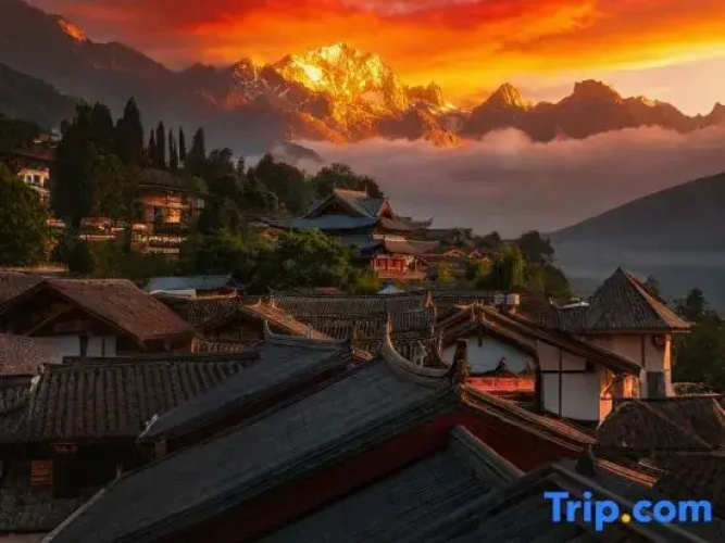 Lijiang Abel Resort Hotel