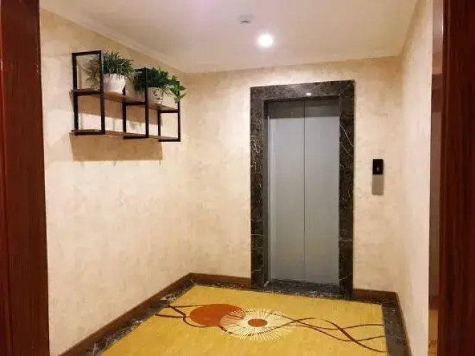 Yijia Hotel
