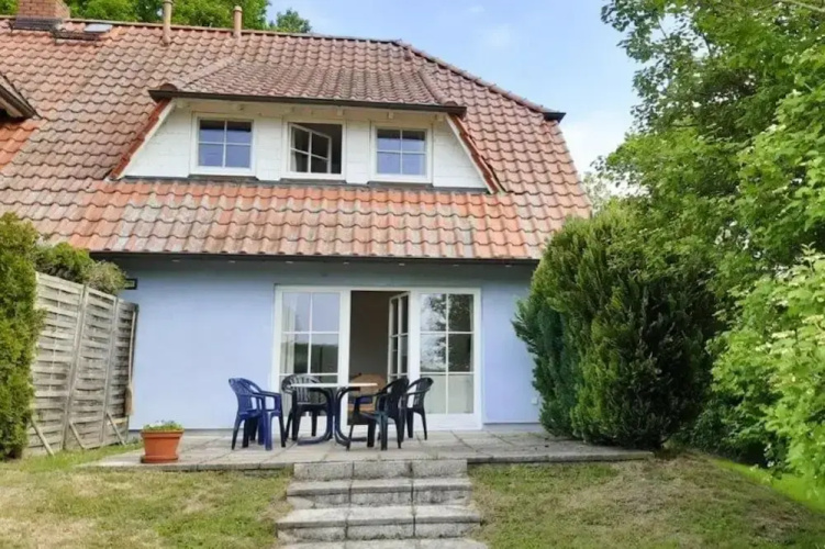 Ferienwohnungen Blaues Haus, Putbus