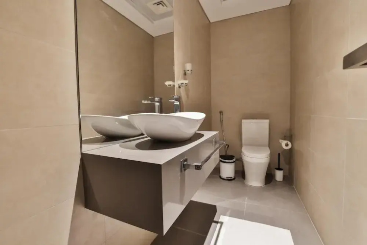 Luxe 1Bed Apt - Balcony & View