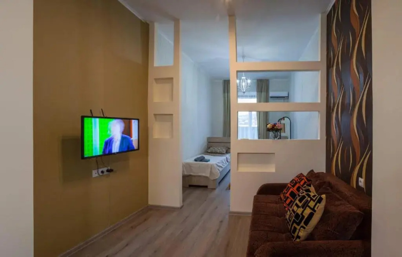 Apartment 45