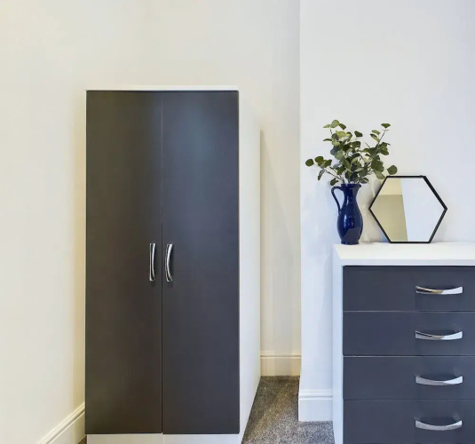 2br-sleeps4-citycentre-freeparking