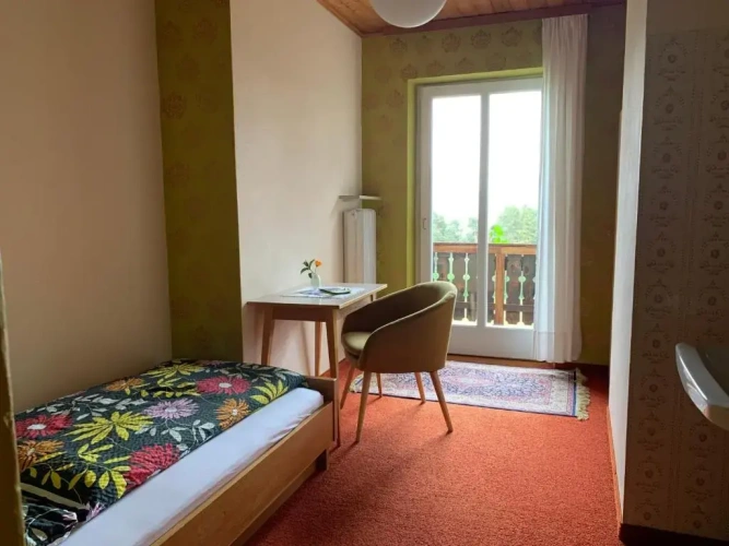 Standard Single room with balcony