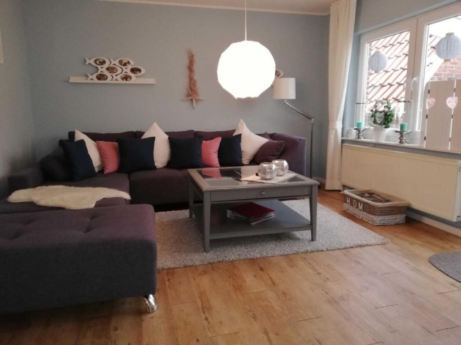 3 Bedrooms Cottage