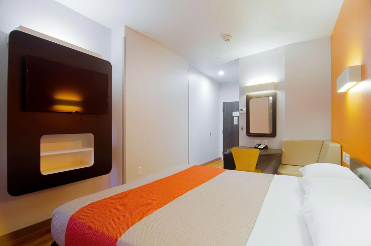 Motel 6 Midland, TX