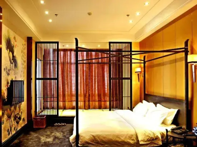 Ming Lake International Hot Spring Ski Resort Hotel
