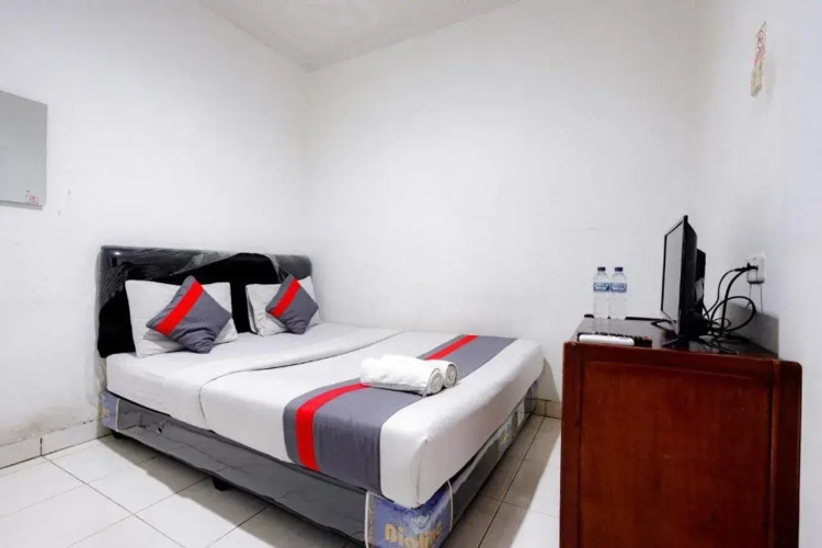 Hotel O J&b Rooms Tomang