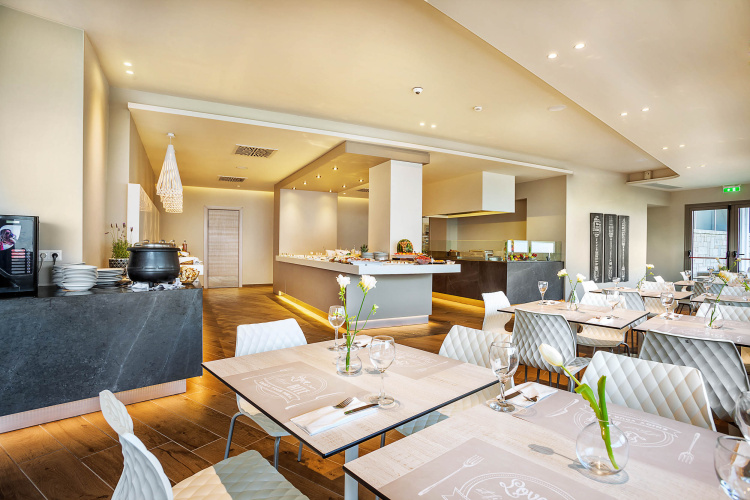 Ammon Zeus Luxury Beach Hotel photo 14