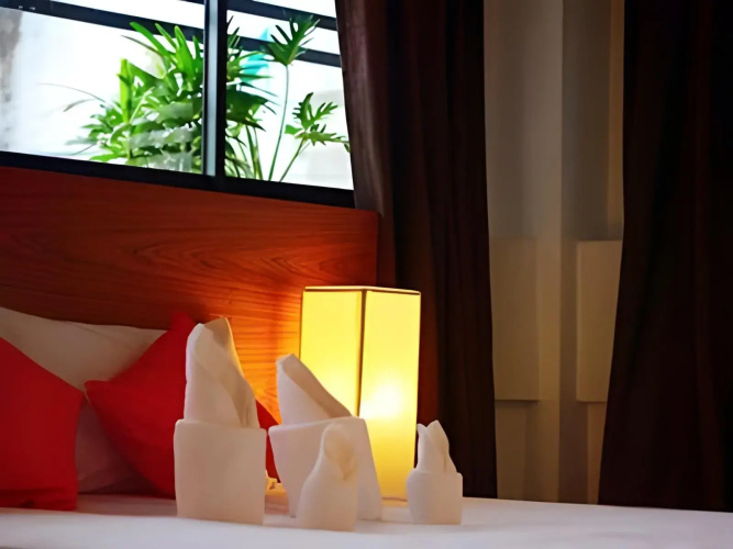 I Room Hotel