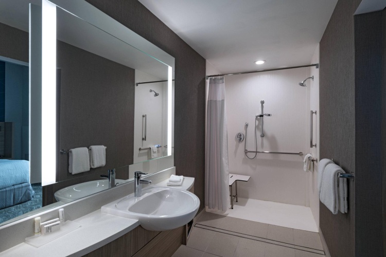 Quadruple Suite