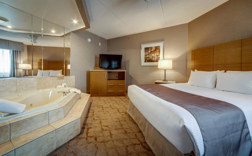 Monte Carlo Inn - Vaughan Suites photo 8