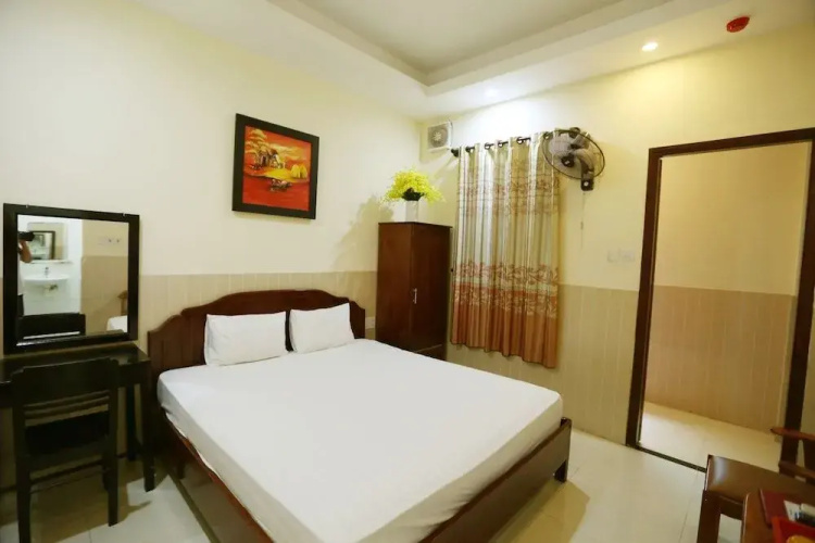 Minh Quang Hotel