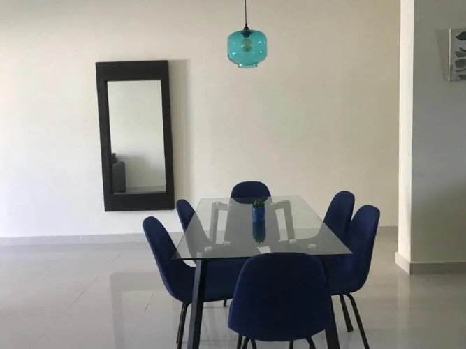 Apartamento con piscina