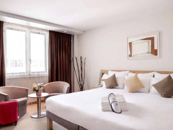 Double Suite