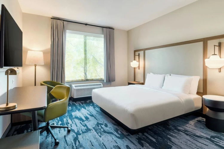 Fairfield Inn & Suites Hanford