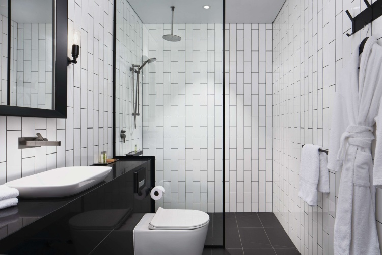 DoubleTree by Hilton Melbourne - Flinders Street photo 9