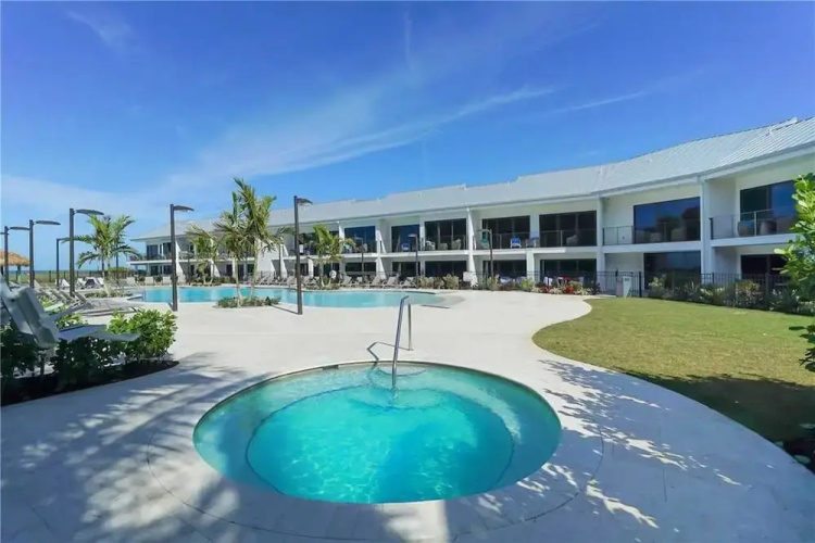 Anna Maria Beach Resort Rm 114