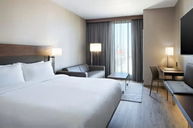 AC Hotel Lansing University Area
