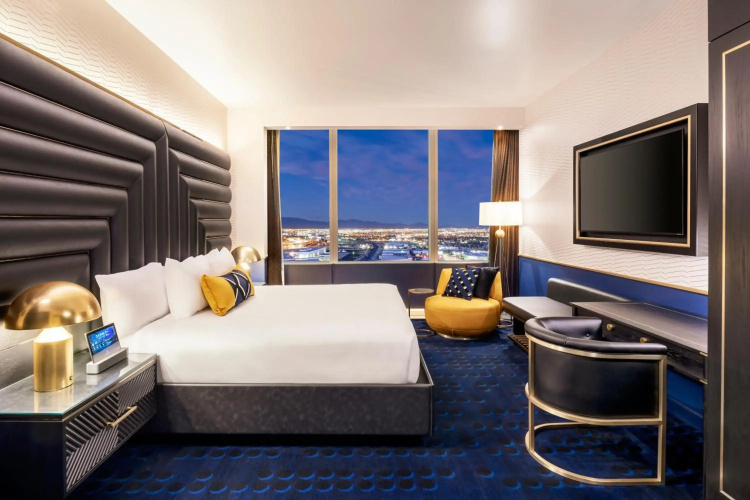 Circa Resort & Casino – Adults Only