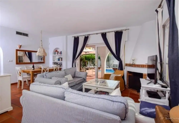 Cutest Beach Villa - 30 M To Beach