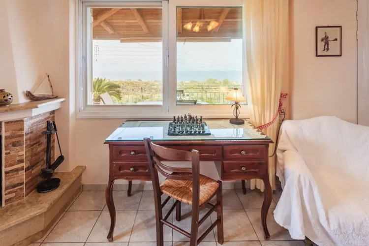 Country House with Panoramic View And Beach Access