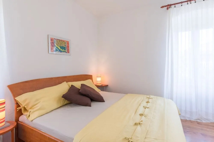 Apartments Ivona