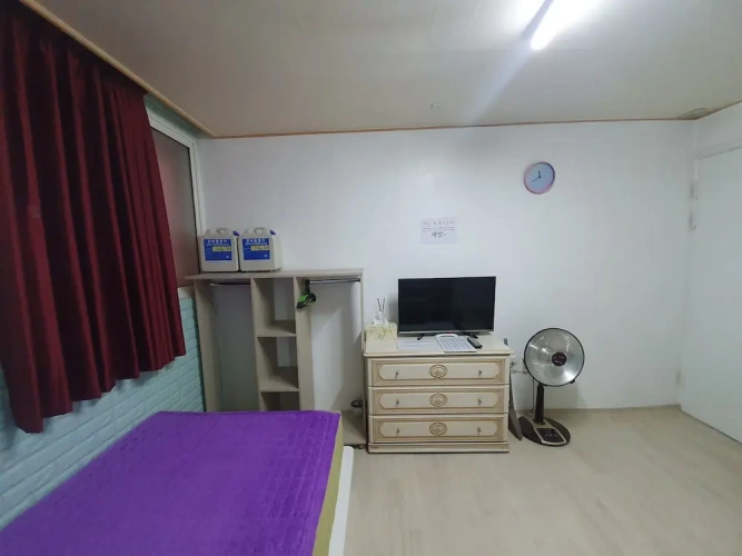1 Bedroom Economy Single room