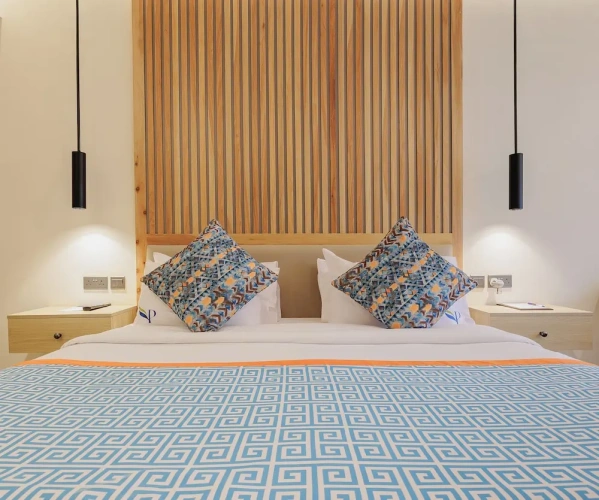 Deluxe Double room with city view