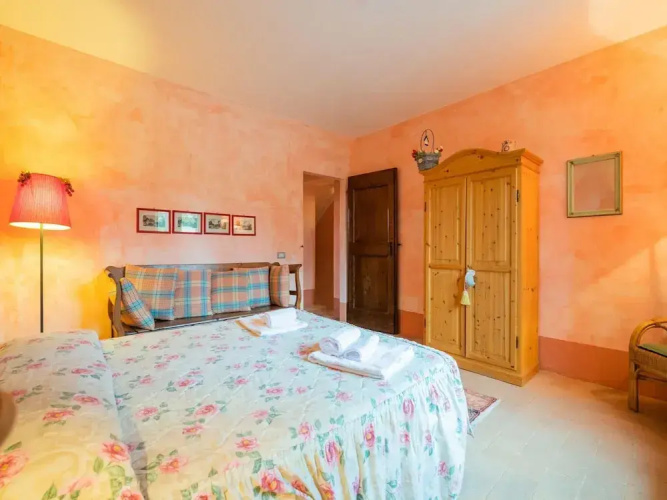 Apartment in Villa With Swimming Pool