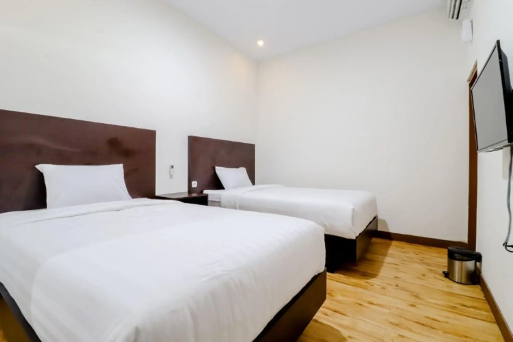 Economy Twin room